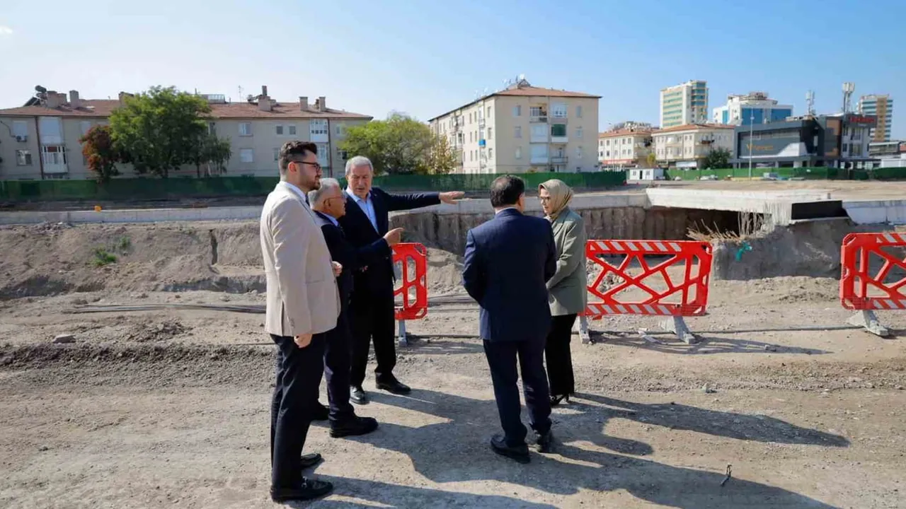 Kartal kavşağı ile fosil mirası aynı gün Kayseri'de değerlendirildi