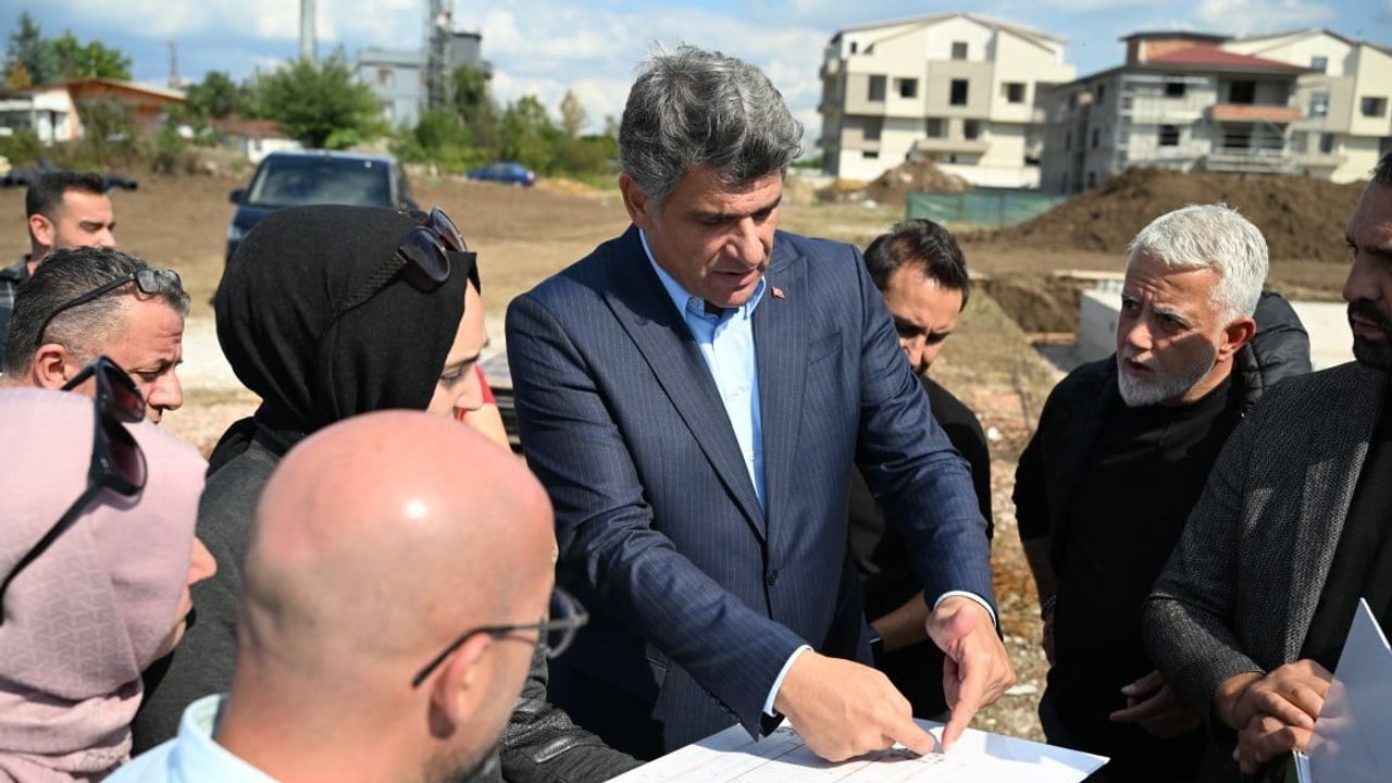 Kartepe'de ikinci kent çarşısı ataşehir'de inşa ediliyor