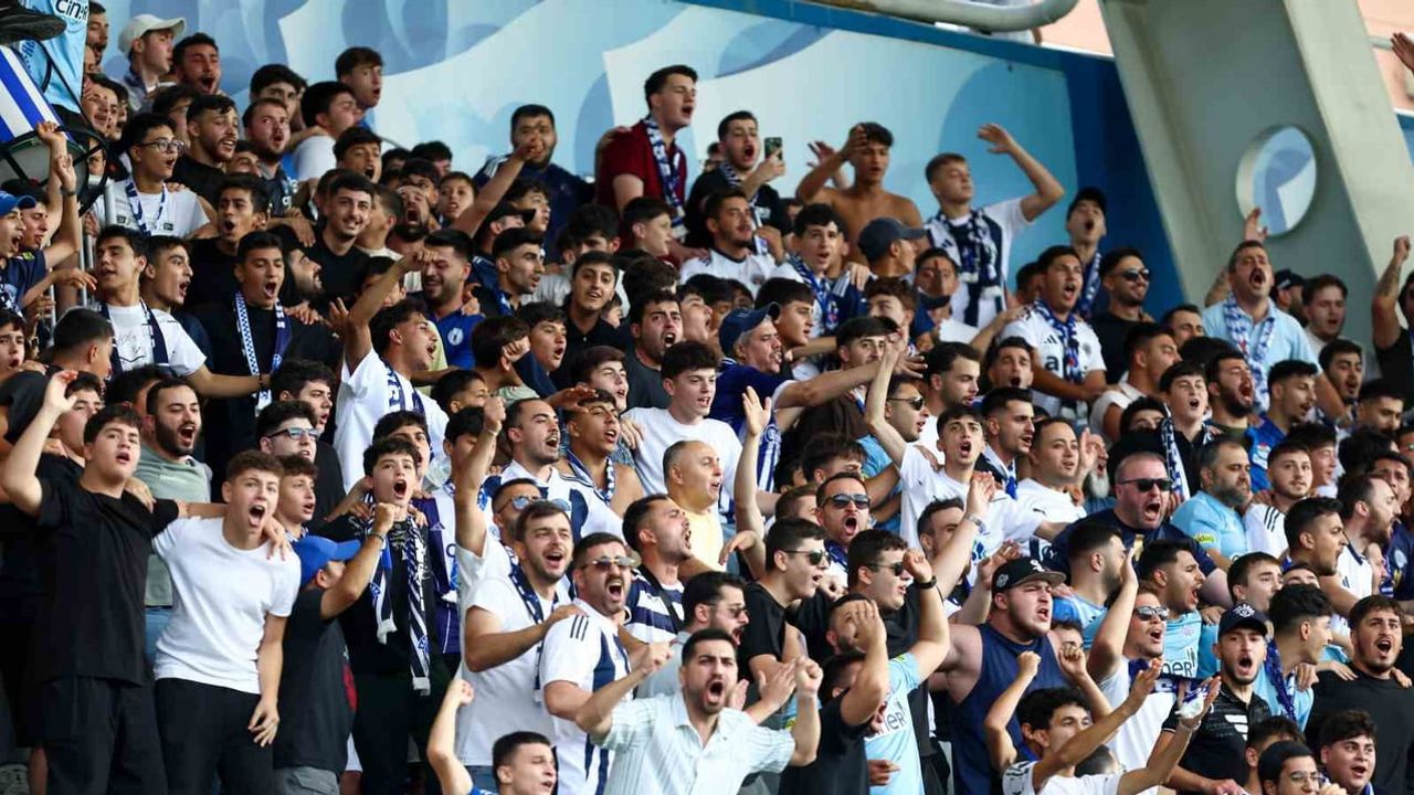 Kasımpaşa ilk yarıda Güven Yalçın'la öne geçti