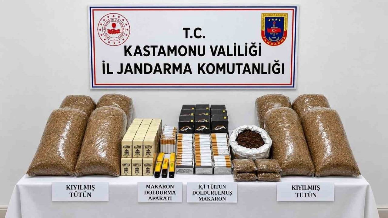 Kastamonu'da iş yerine düzenlenen operasyonda binlerce makaron ele geçirildi