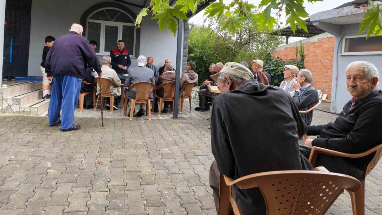 Kaydan'da üreticilere hibe rehberliği ve tarımsal koruma çalışmaları anlatıldı