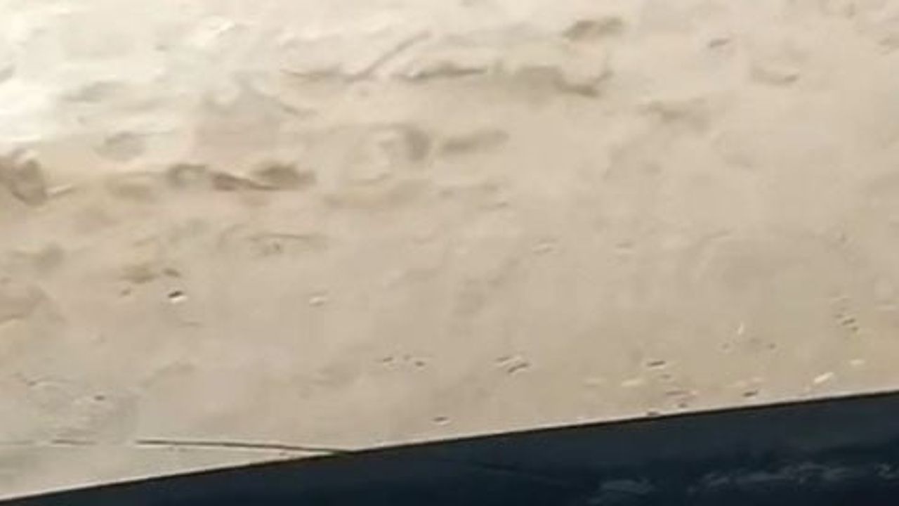 Kaynarca'da sağanak yaşamı sekteye uğrattı, Yeni Mahalle'de yol kapandı