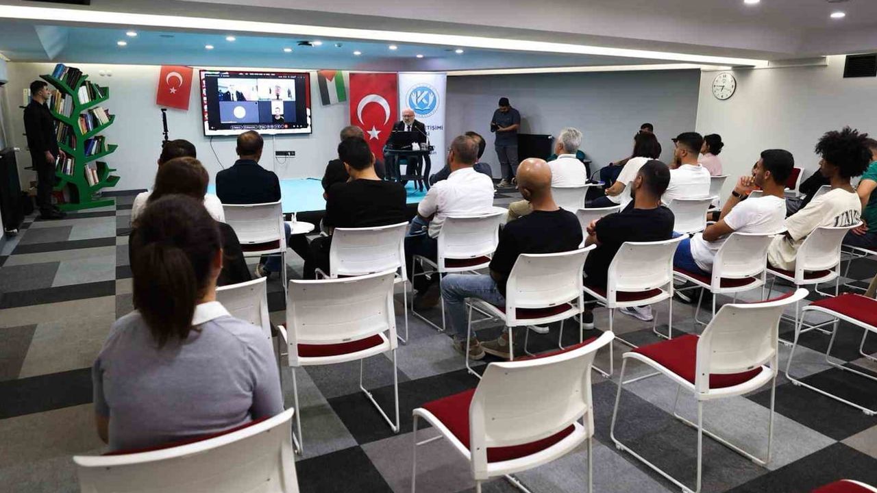 Kayseri'de bilim kafesinde Gazze'nin üniversiteleri: direniş, dayanışma ve eğitim mücadelesi