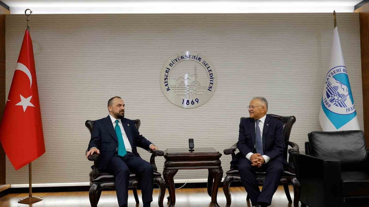 Kayseri'de birlik vurgusu: Faruk Acar başkan Büyükkılıç'ı ziyaret etti