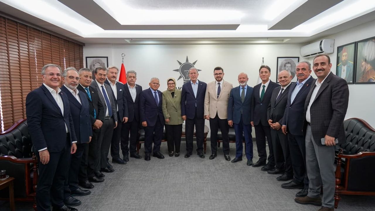 Kayseri'de teşkilat buluşması: projeler ve öncelikler tartışıldı