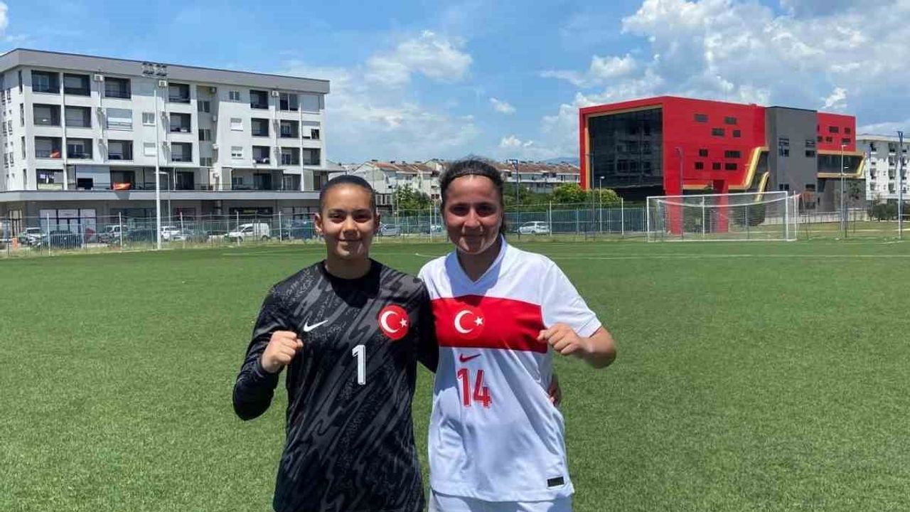 Kayseri'den iki genç oyuncu u17 hazırlık kampına davet edildi