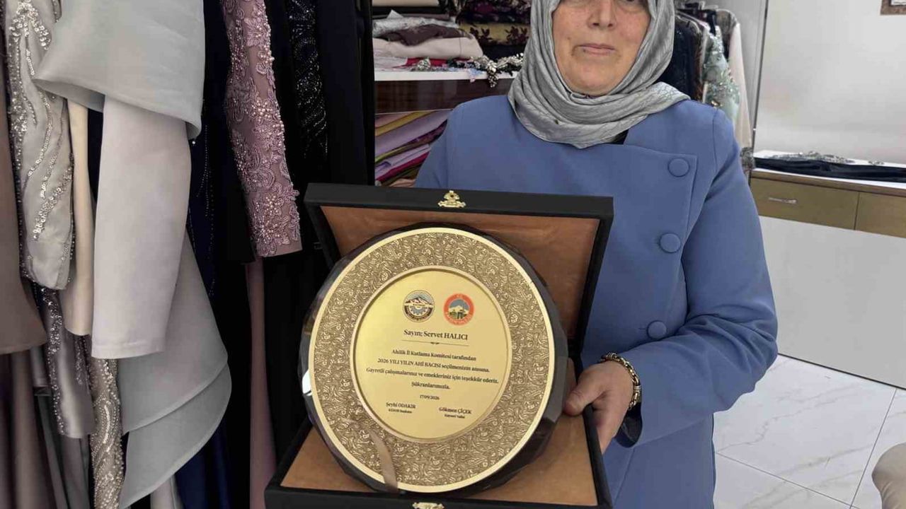 Kayseri'nin ilk ahi bacısı seçildi: dürüstlüğün ve mesleki eğitimin sembolü