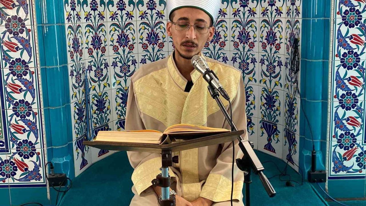 Kekemelik yaşamını gölgelemedi: hutbe ve Kur’an’da akıcı imam