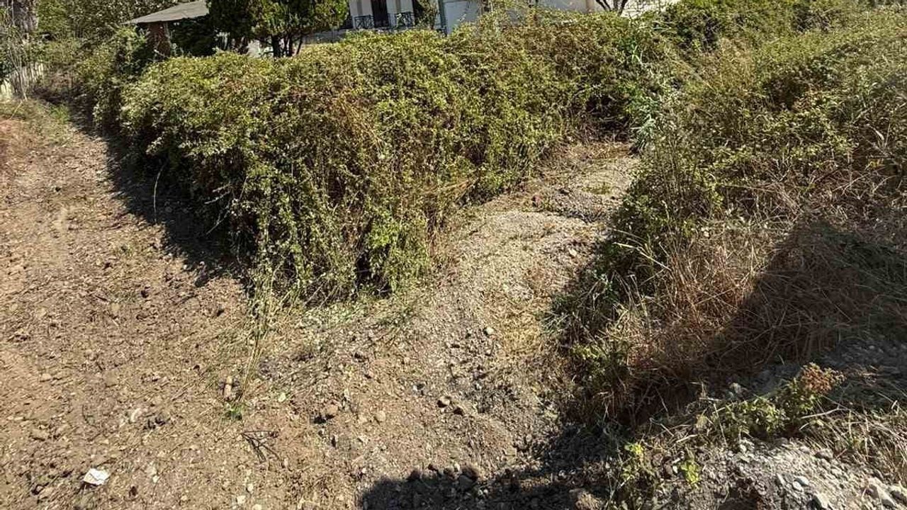 Kemer'de dere ve kanal temizliğiyle yağışlı sezona hazırlık