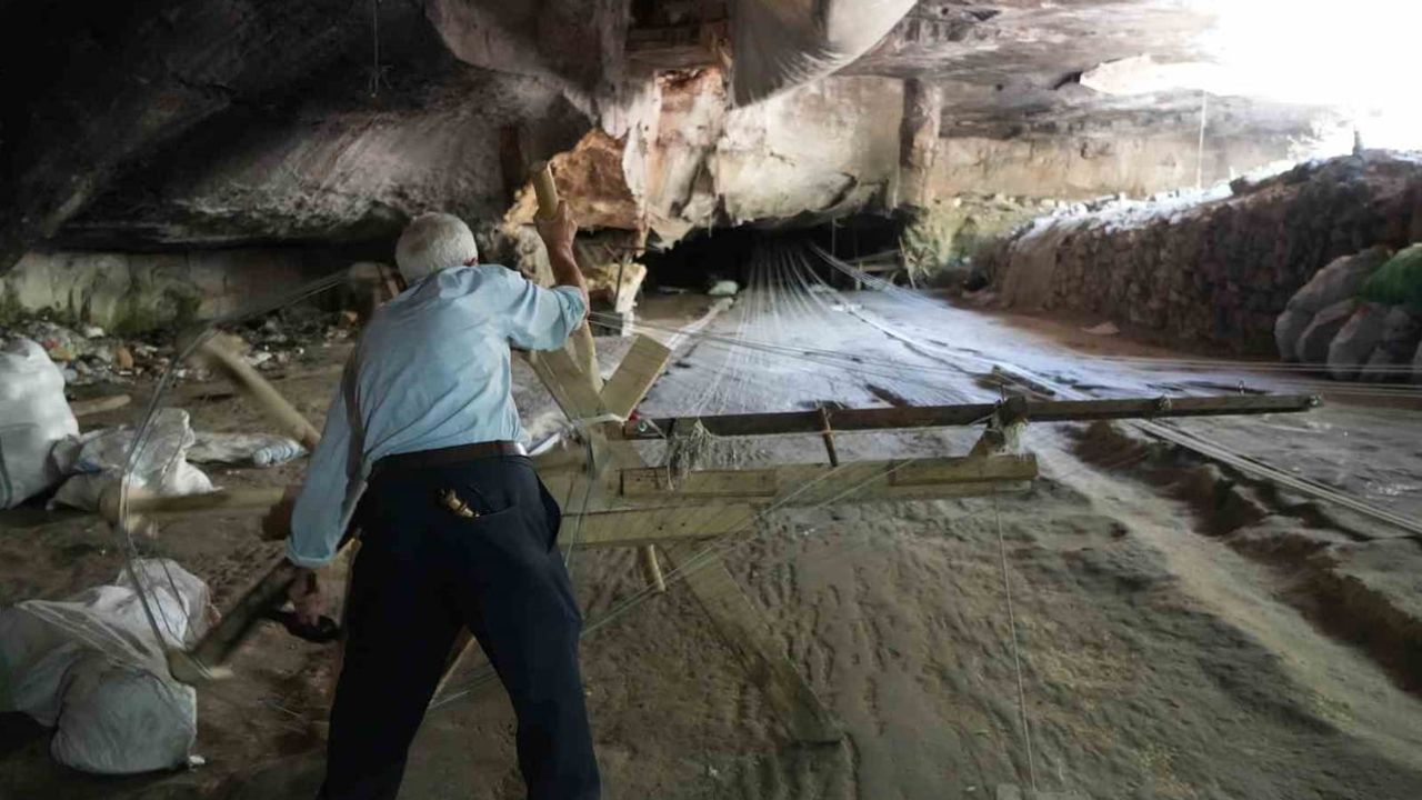 Kendir mağarasında hayat bulan son usta: 67 yılın emeği
