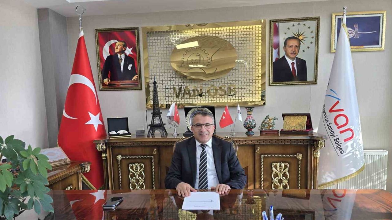 Kente kesintisiz ulaşım zaruret: Van-Şırnak yolu ve demiryolu için acil çağrı