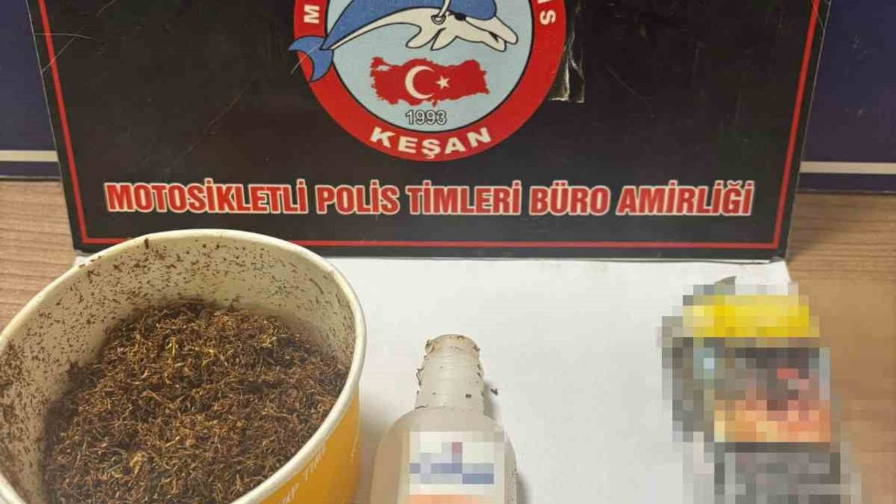 Keşan’da iki aranan şüpheli tutuklandı; araçta 31,36 gram madde ele geçirildi