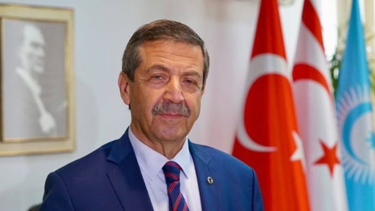 Kıbrıs Türk halkının geleceği ancak egemen eşit iki devletle teminat altına alınır