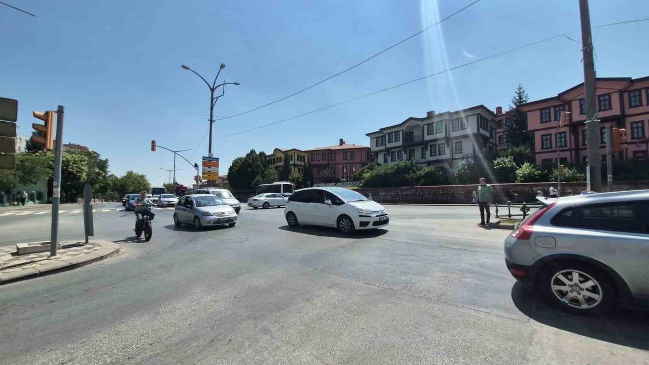 kiralamada yaş ve kilometre sınırı esnafı rahatlattı