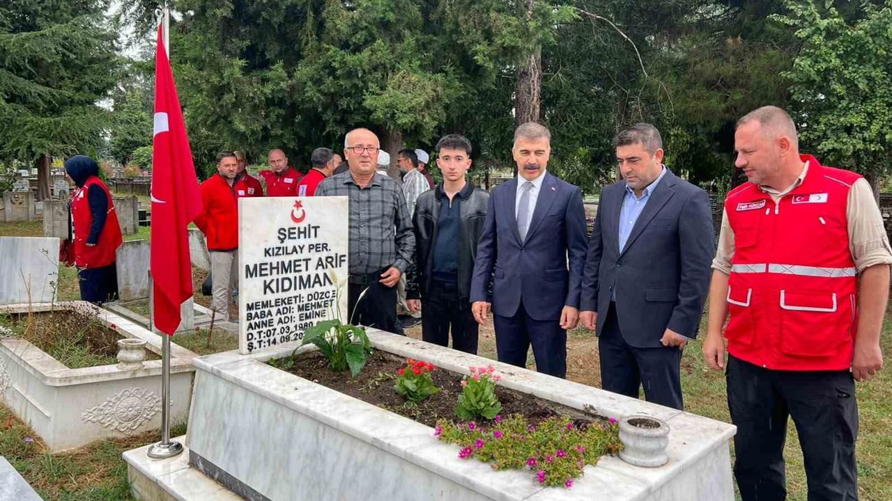 Kızılay şehidi Mehmet Arif Kıdıman vefatının yıl dönümünde dualarla anıldı
