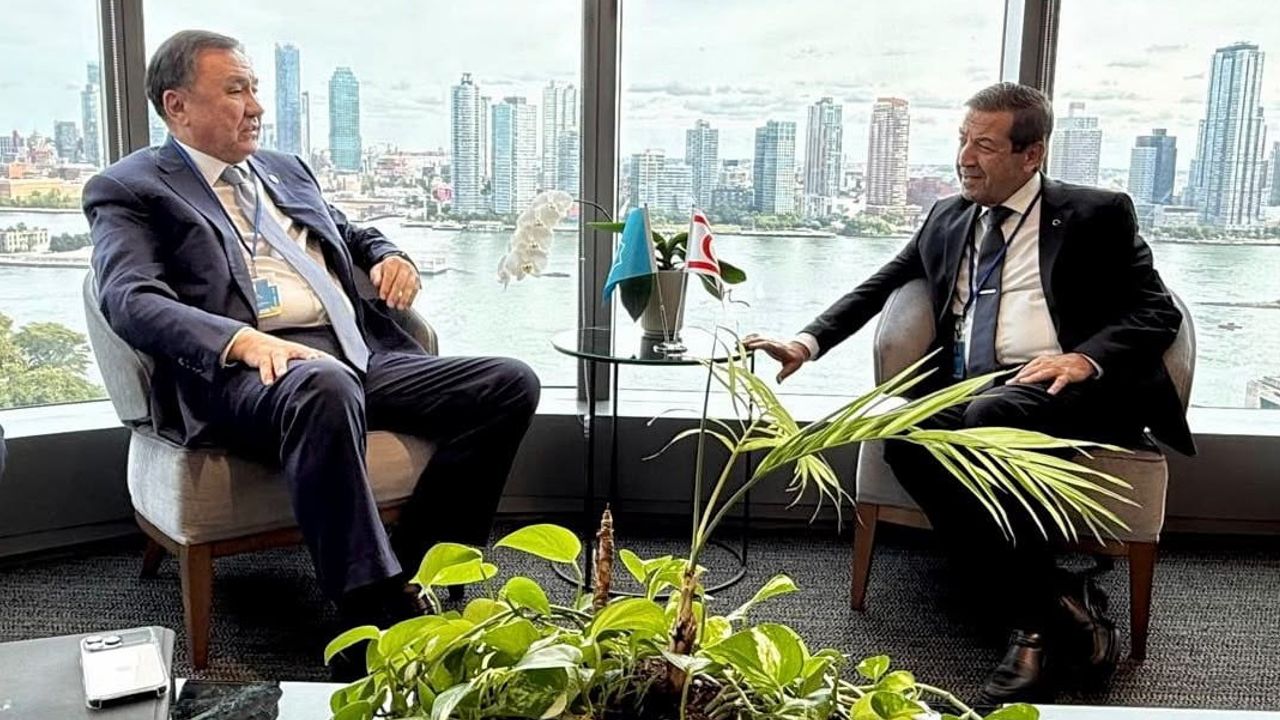 KKTC'nin Türk dünyasıyla bağları Türkevi'nde yinelendi