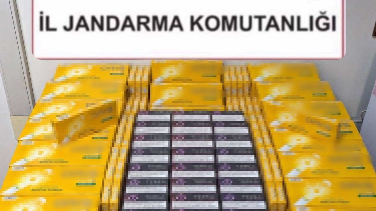 Kocaeli'de üç araçta 5,4 milyon liralık kaçak yük ele geçirildi