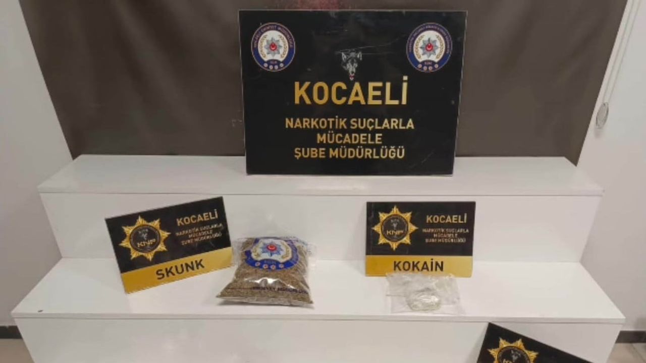 Kocaeli'de zehir ticareti şebekesine eş zamanlı operasyon
