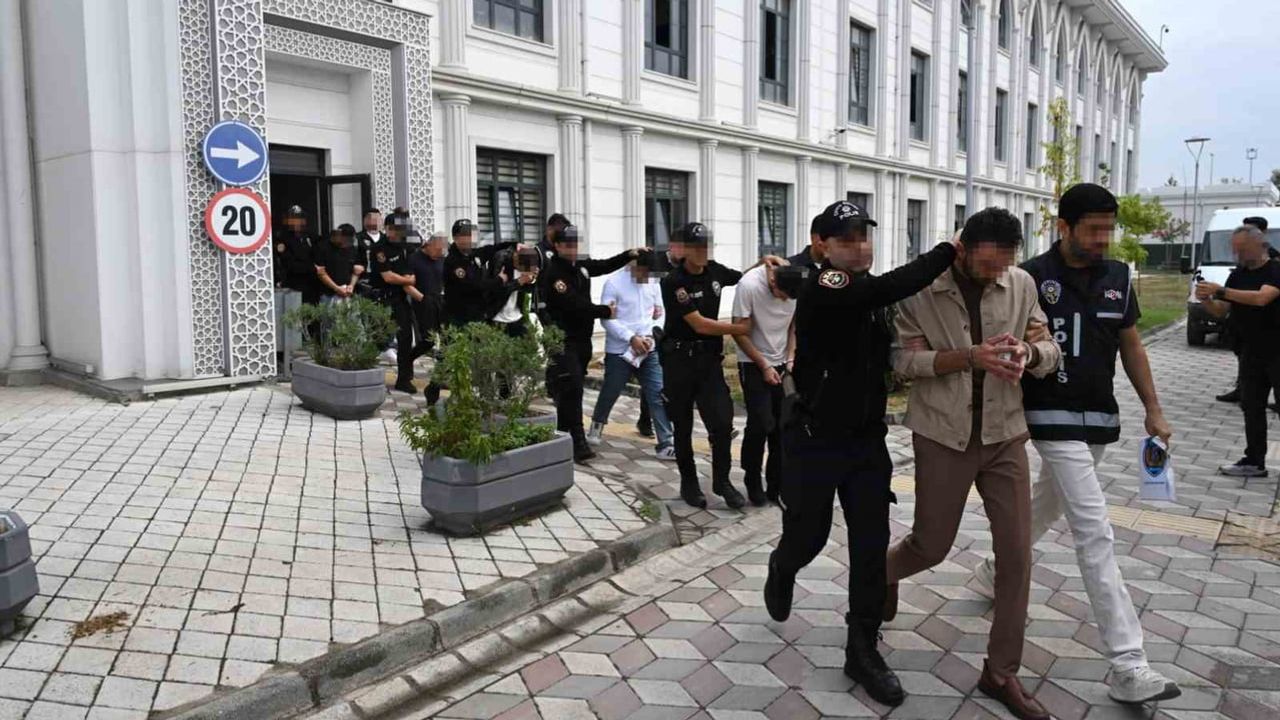 Kocaeli merkezli operasyonda suç şebekesine darbe: 14 gözaltı, 7 tutuklama