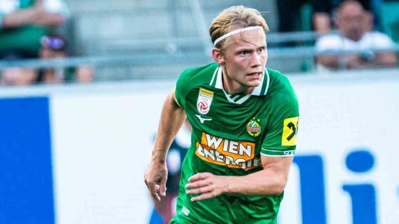 Kocaelispor'un orta sahasına yeni takviye: Tobias Fjeld Gulliksen kiralandı