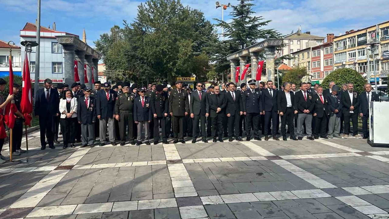 Konya ilçelerinde gaziler günü anma programları yapıldı