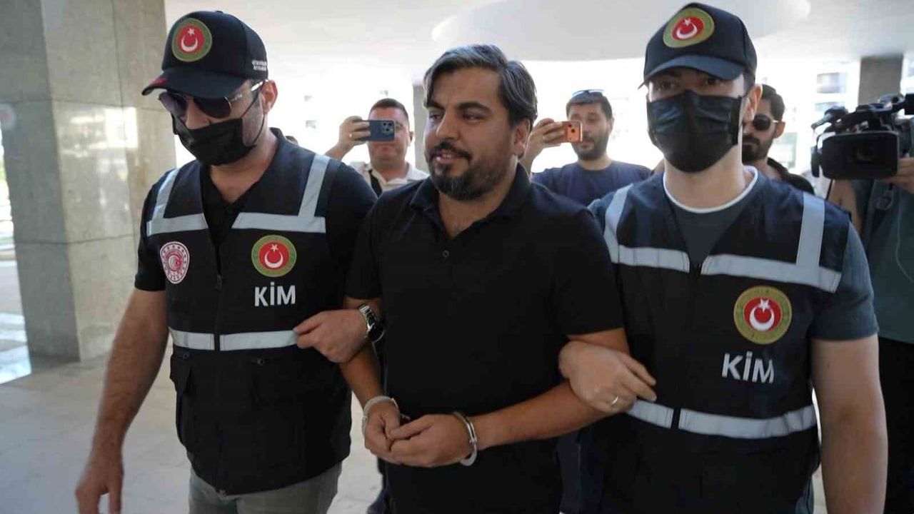 Konyaaltı'nda 'bankamatik personel' olarak geçen isim tır dorsesinde yakalandı