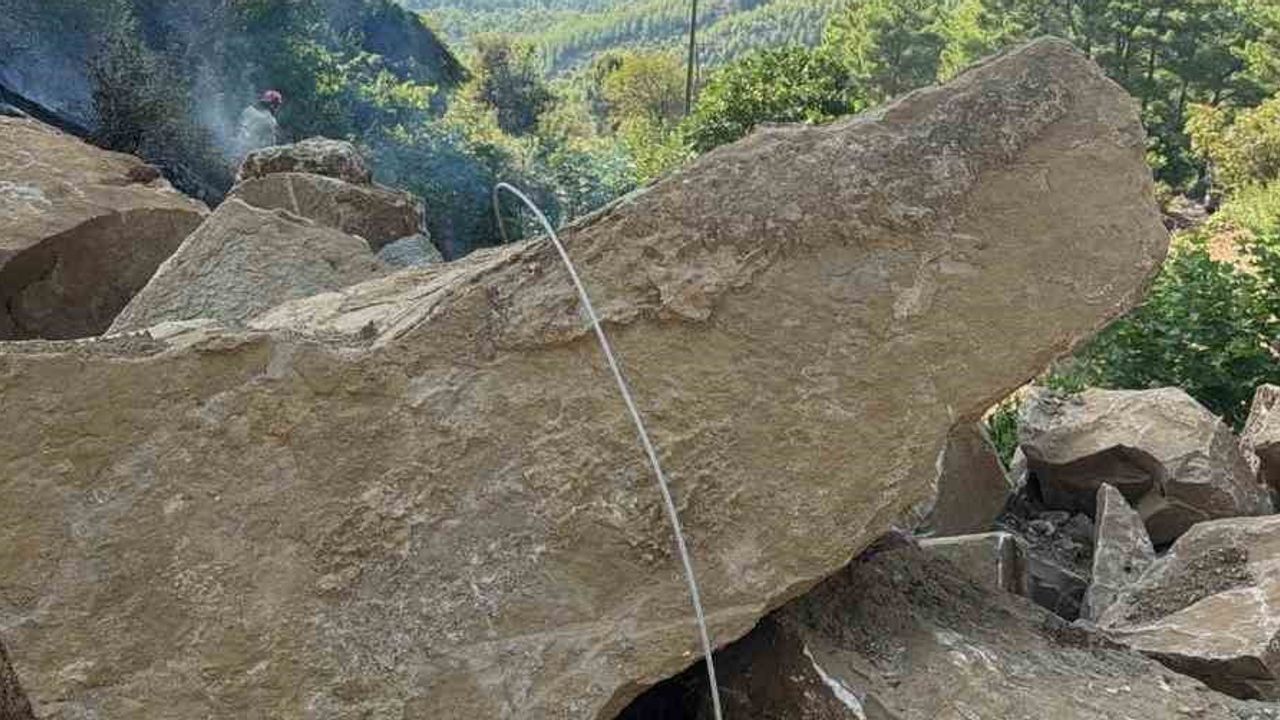 Kopan enerji hattı beşkonak’ta orman yangınına yol açtı