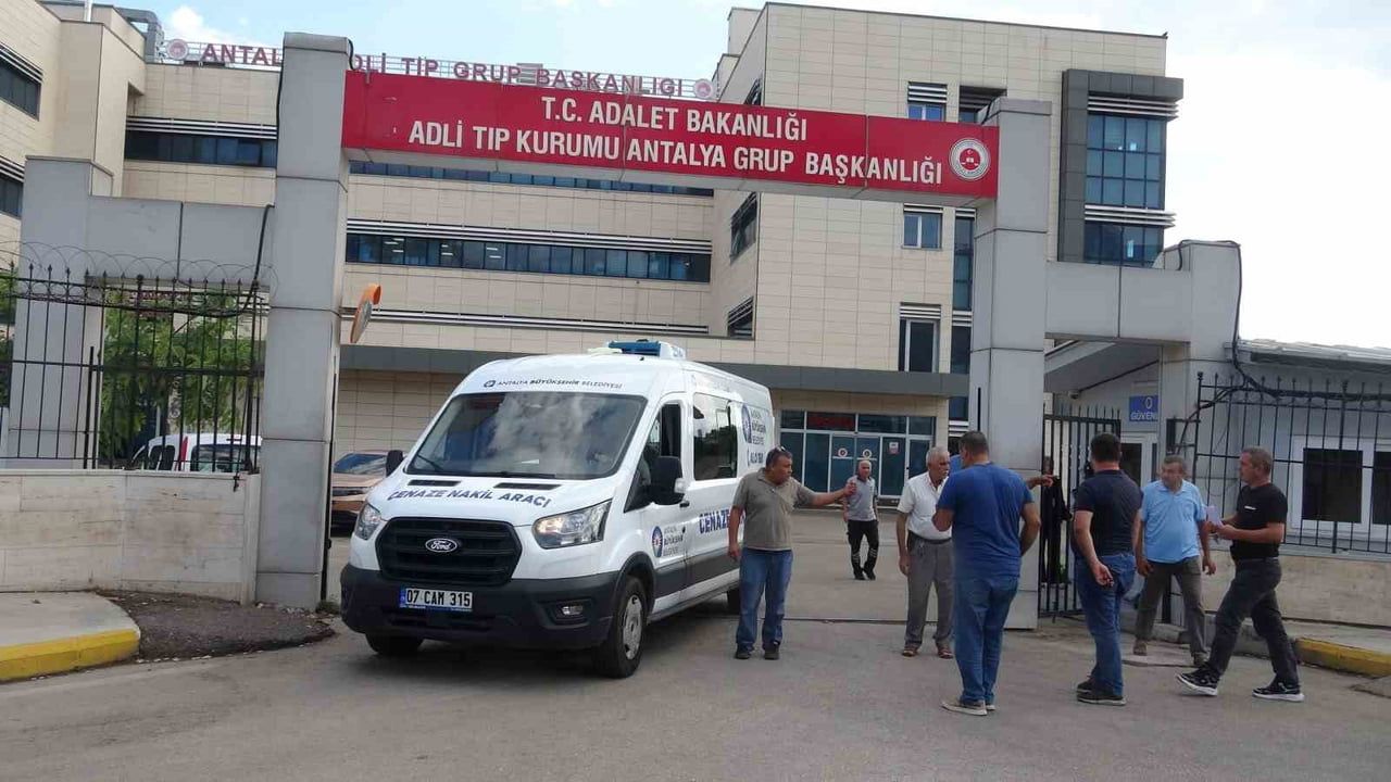 Korkuteli'nde üç kişinin ölümü: şüpheli kırsalda yakalandı