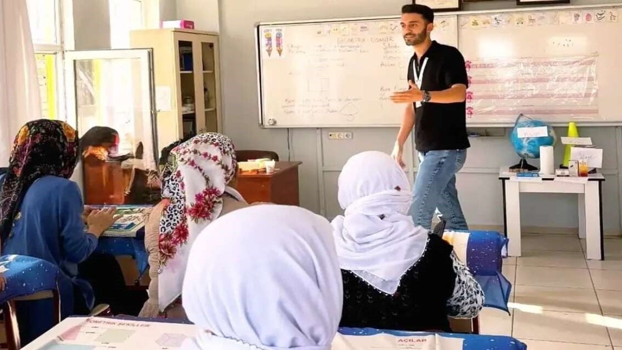 Koruyucu sağlık eli Güçlükonak köylerinde ağız bakımını öne çıkarıyor
