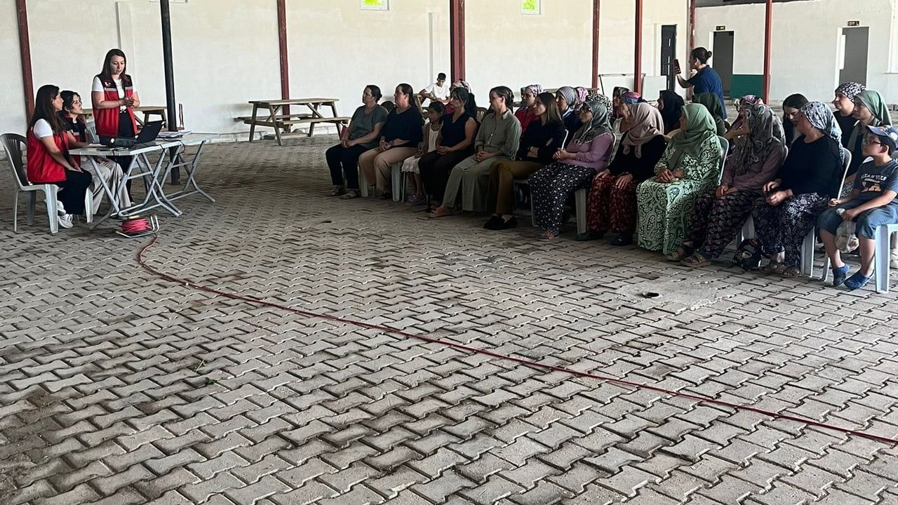 Köyde üretimi güçlendiren adımlar: Uşak İl Tarım ve Orman Müdürlüğü sahaya indi