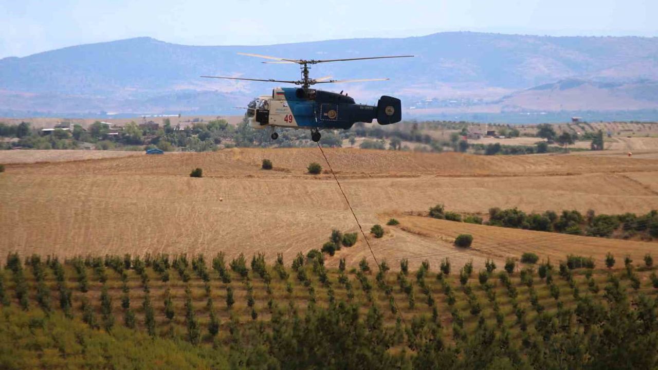 Kozan'da geniş çaplı seferberlik: 3 uçak ve 9 helikopter yangına müdahale ediyor