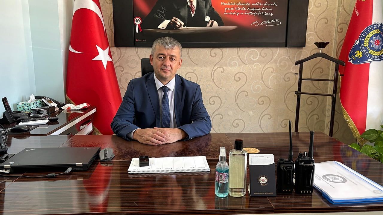 Kula ilçe emniyet müdürlüğüne atanan Ayhan Camcı göreve başladı