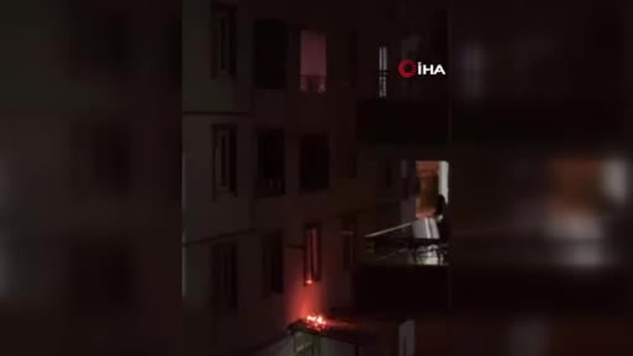 Kurtalan'da 2. kattan yükselen alevler itfaiye tarafından kontrol altına alındı