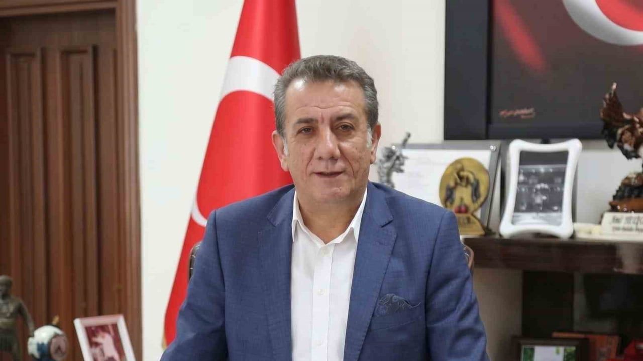 Kurtuluş coşkusu Efeler'de: başkan Yetişkin'ten fener alayı çağrısı
