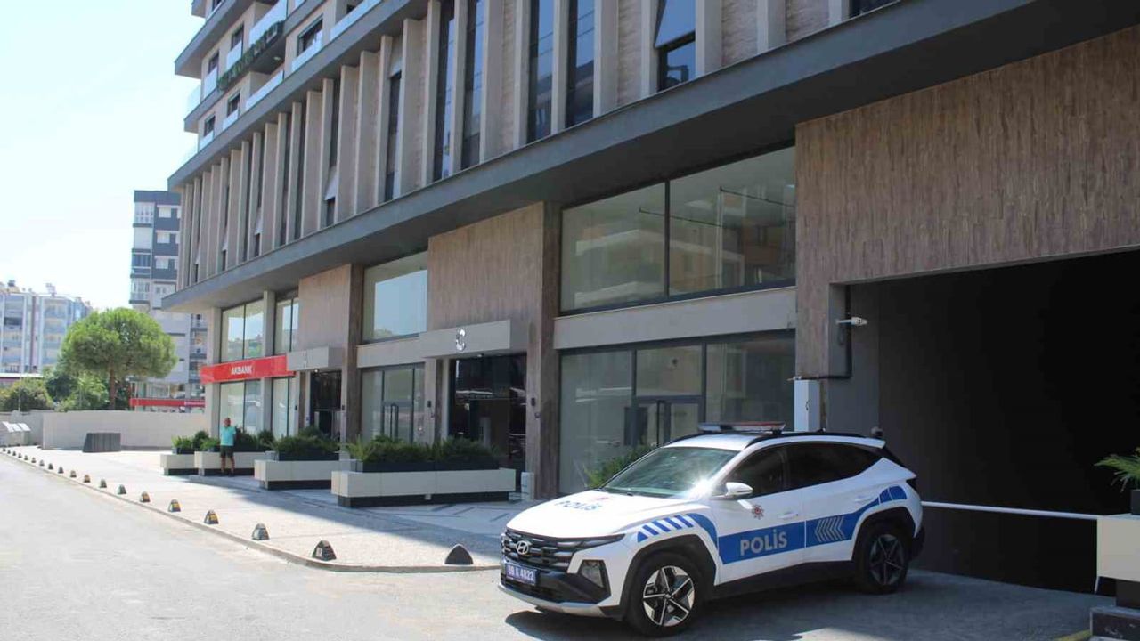 Kurtuluş Mahallesi'nde merdiven kazası: 51 yaşındaki ziyaretçi hastanelik