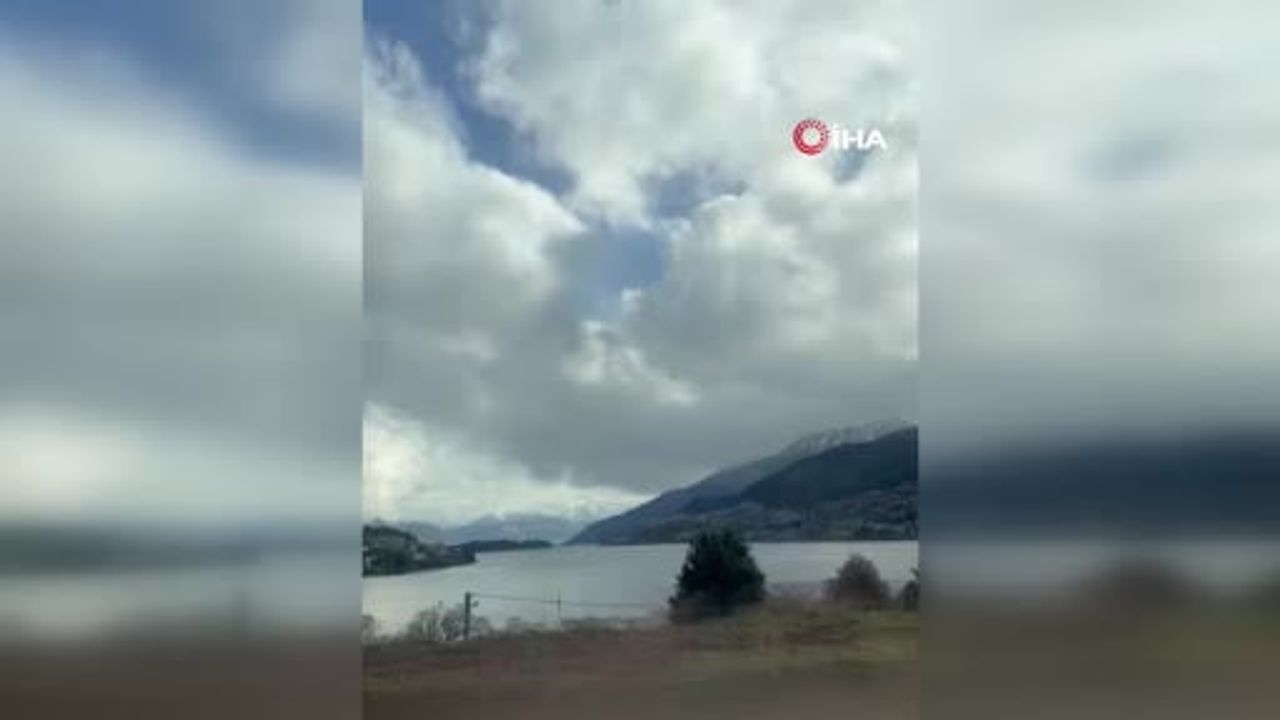 Kuş çarpması sonrası Qantas uçağının motoru alev aldı