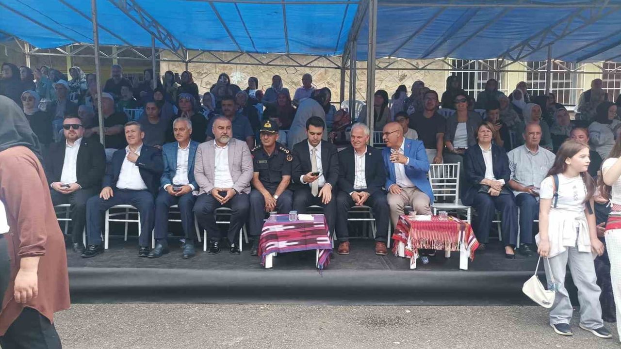 Kuşköy'de 27. uluslararası kuşdili festivali: ıslıklarla kültürel miras öne çıktı