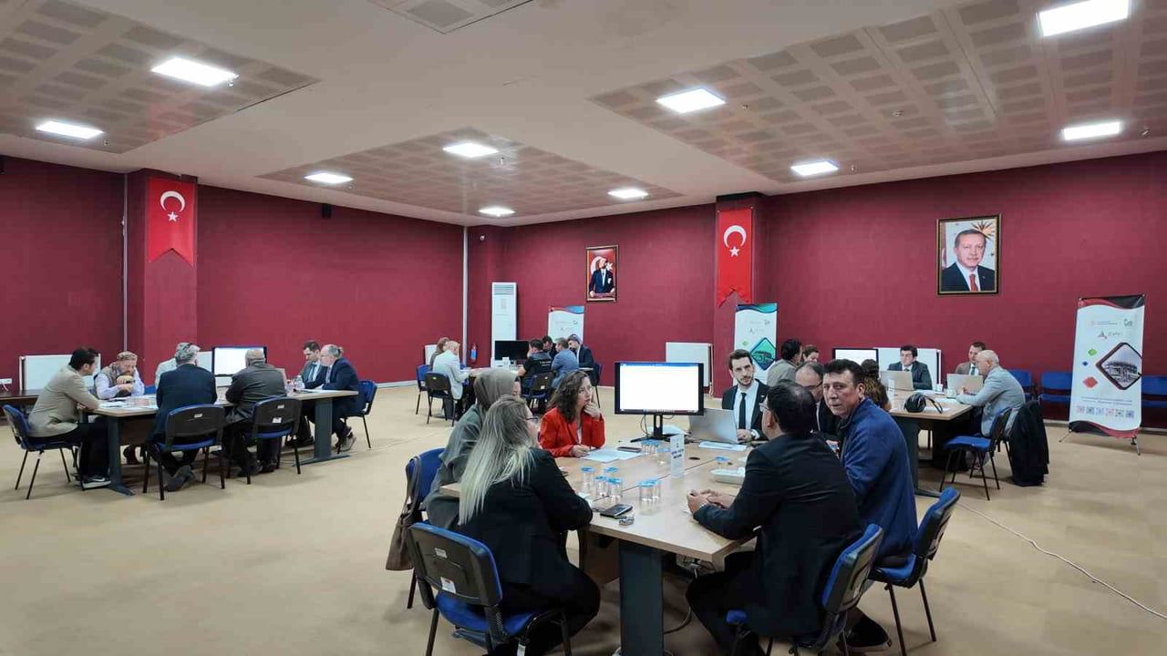 Kütahya çinisi için ortak strateji: üretimden pazarlamaya yol haritası hazırlanıyor