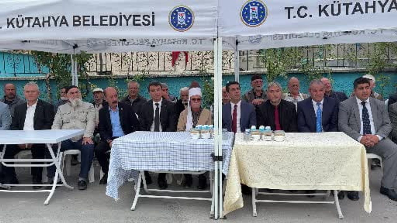 Kütahya'da ahilik geleneği mehter ve türbe ziyaretiyle yaşatıldı