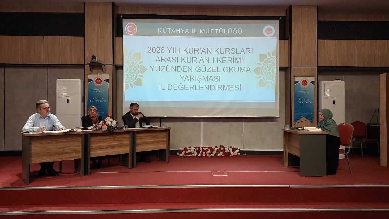 Kütahya'da hafızlık öğrencileri arasında Kur'an-ı Kerim'i güzel okuma yarışması sonuçlandı