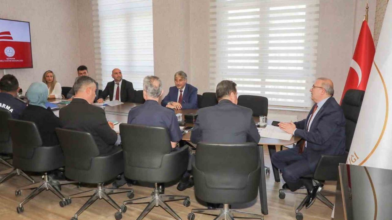 Kütahya'da okullar için 2026-2027 yılı öncesi güvenlik planları netleşti