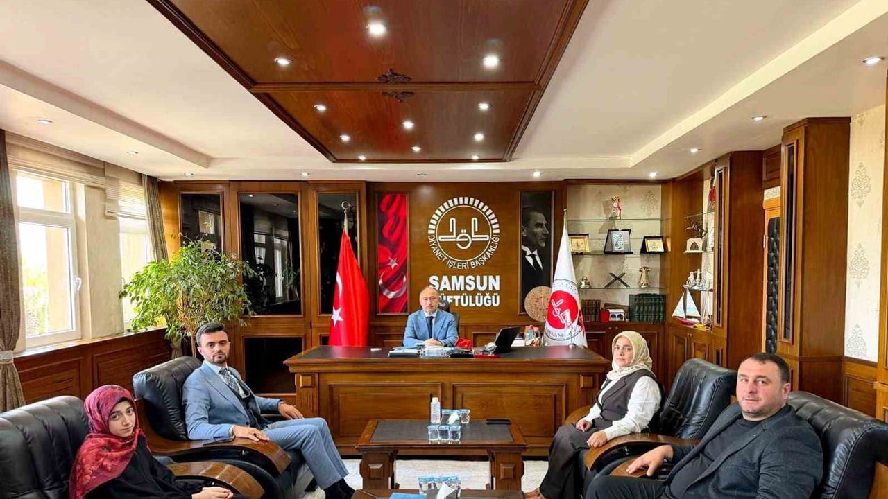 Ladik'ten çıkan hafız genç Samsun'u bölgeye taşıdı