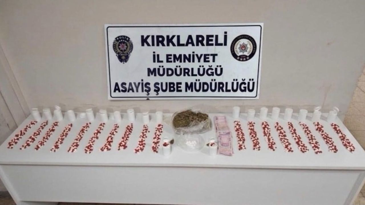 Lüleburgaz otogarında çantadan binlerce sentetik ecza ve uyuşturucu çıktı