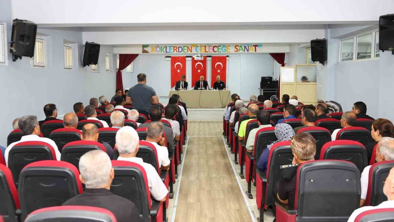 Mahalle buluşmalarında öncelikler yerinde tespit edildi