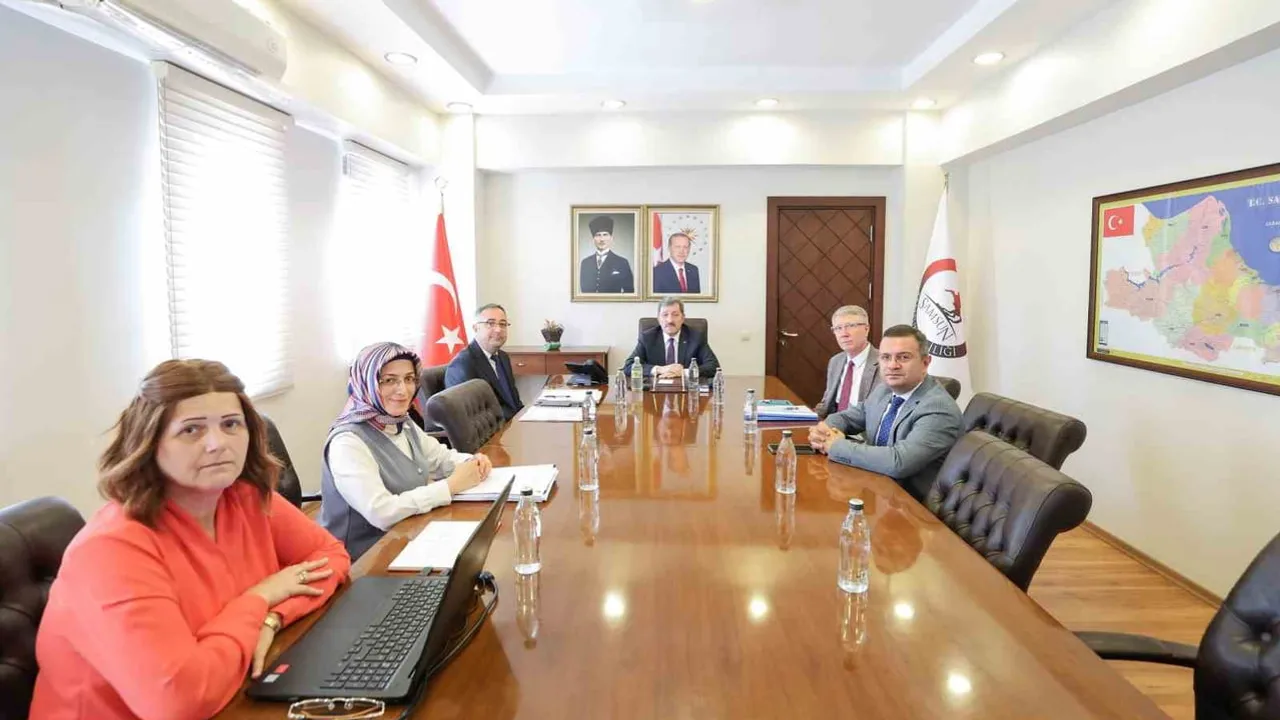 Mahallelerin önceliği altyapı ve güvenlik, Orhan Tavlı başkanlığında ele alındı