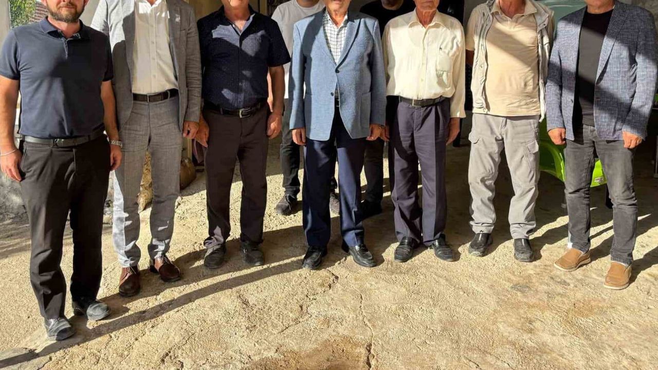 Mahallenin nabzını tutan ziyaret: Alican Bozkurt Kerimli muhtarı Kazım Kızılkaya’yı ağırladı