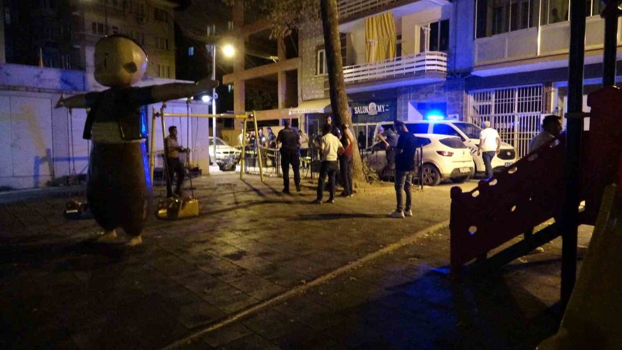 Malatya'da parkta çıkan tartışma silahlı yaralanmayla sonuçlandı