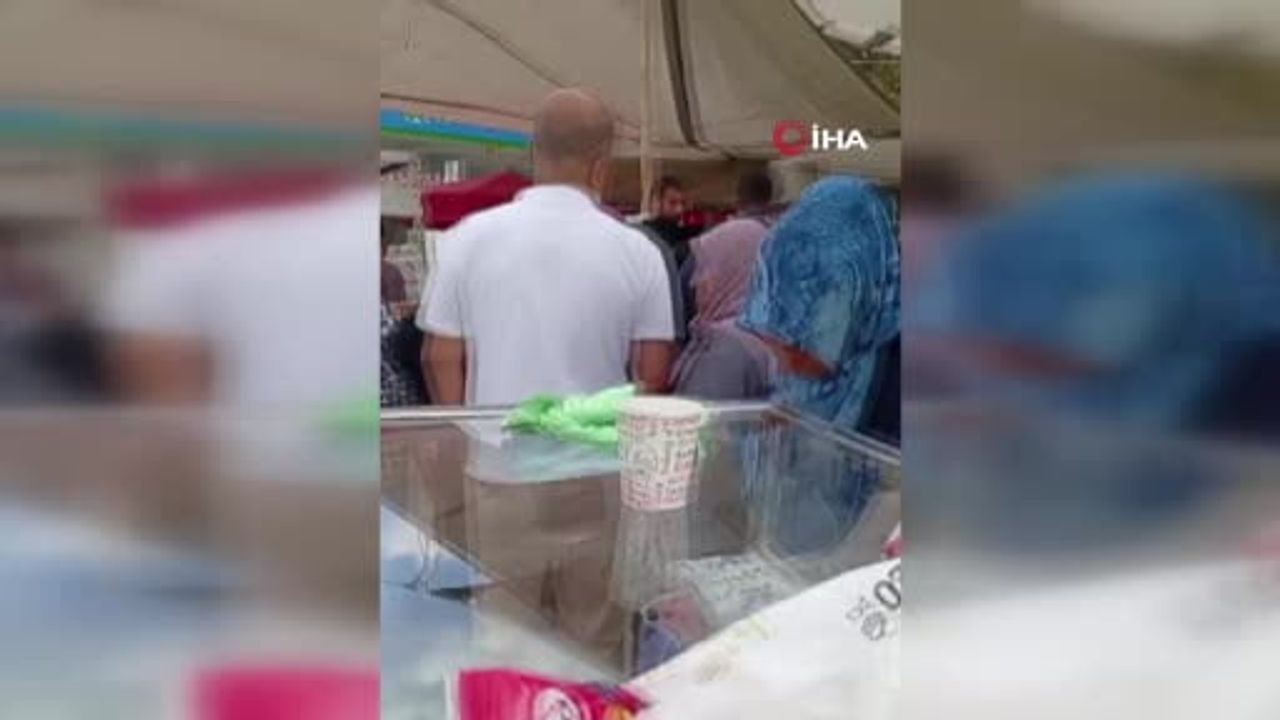 Malatya pazarında program yapan Veli Ağbaba aniden fenalaştı