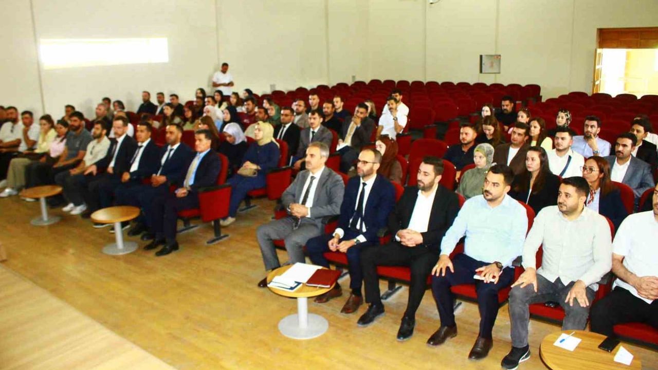 Malazgirt'te okul müdürleriyle yeni dönem hazırlıkları masaya yatırıldı