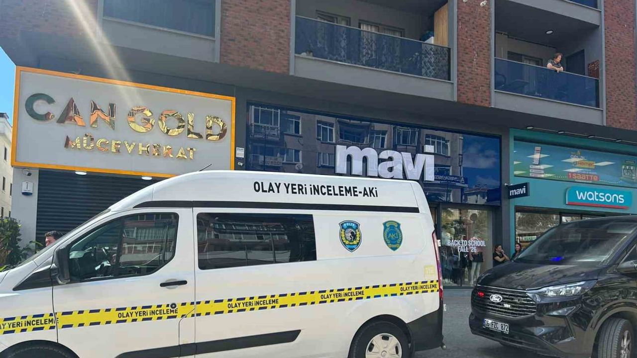 Maltepe'de dükkanında ölü bulunan kuyumcu için inceleme başlatıldı